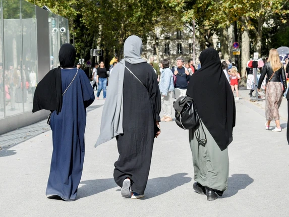 Faut-il interdire l’abaya ?