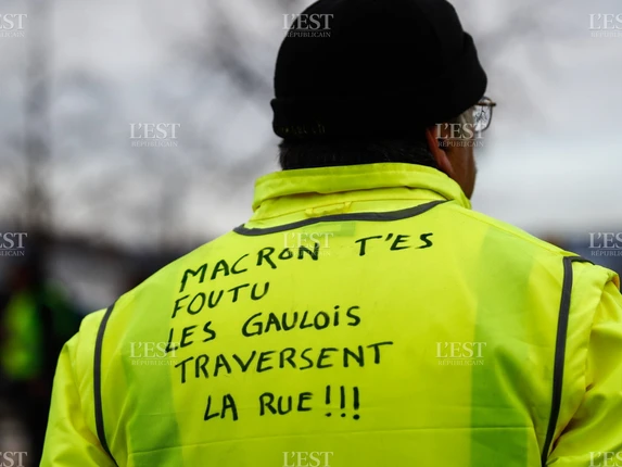 Les Gilets jaunes sont des visages pâles